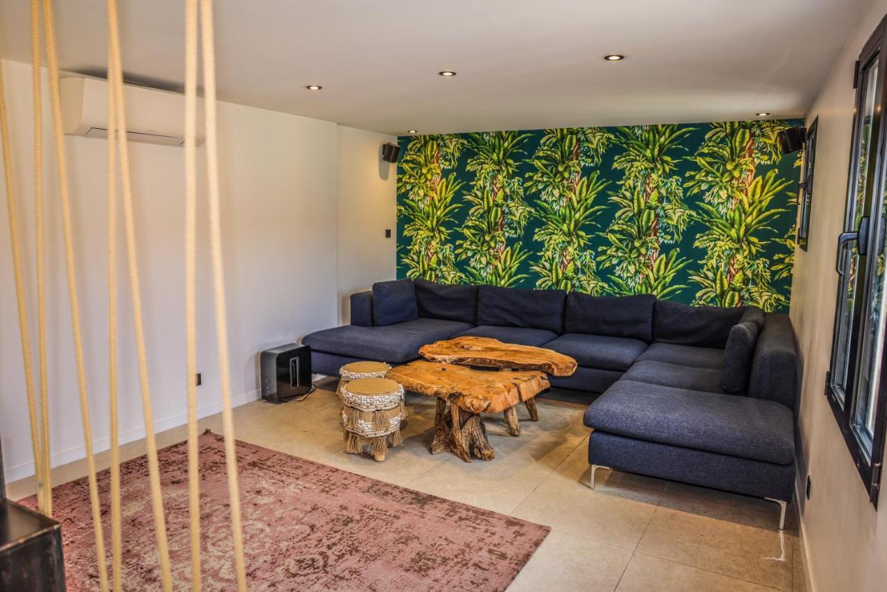 Casa Jungle ! Superb Duplex Apartment, Place Des Lices ! サントロペ エクステリア 写真