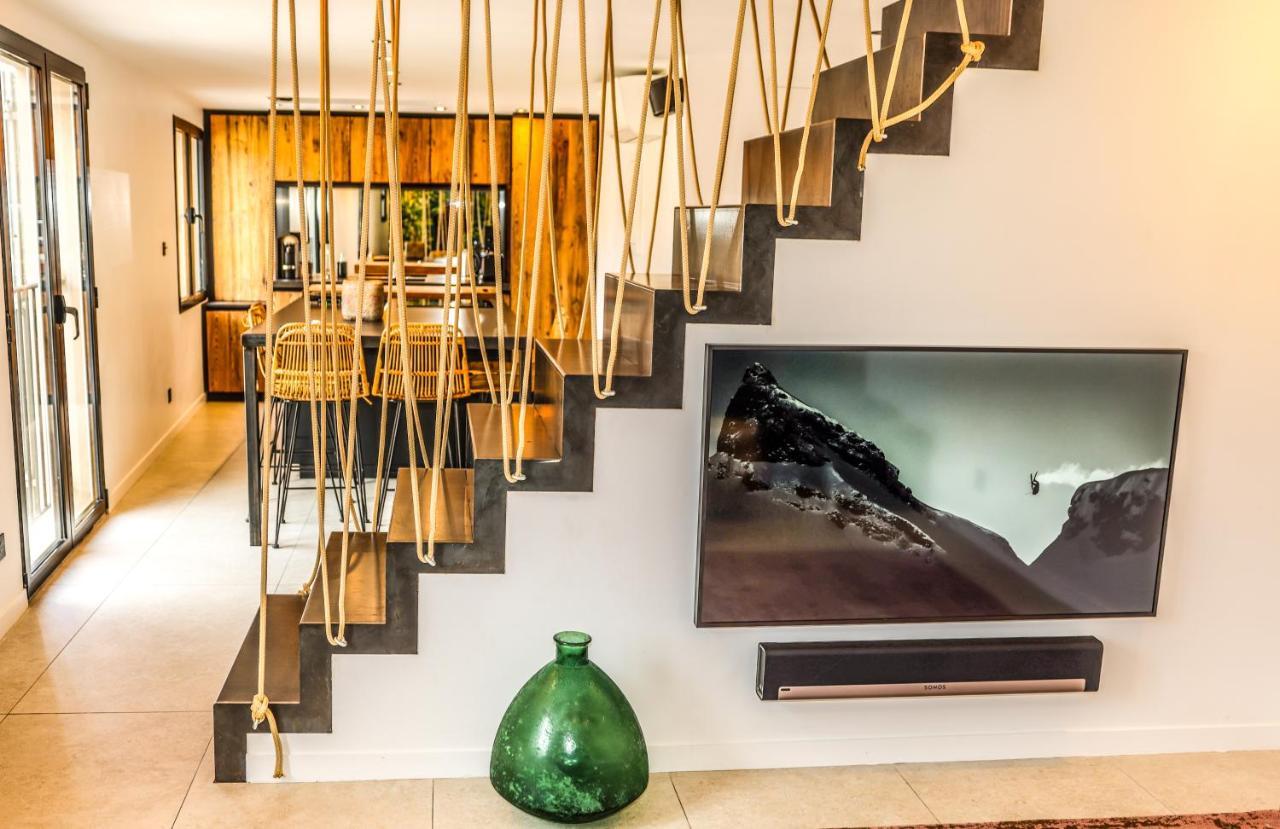 Casa Jungle ! Superb Duplex Apartment, Place Des Lices ! サントロペ エクステリア 写真