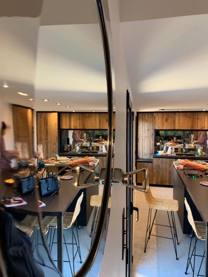 Casa Jungle ! Superb Duplex Apartment, Place Des Lices ! サントロペ エクステリア 写真