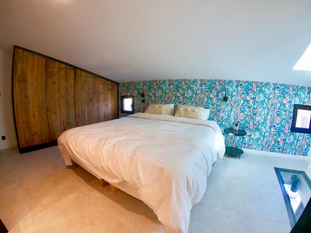 Casa Jungle ! Superb Duplex Apartment, Place Des Lices ! サントロペ エクステリア 写真